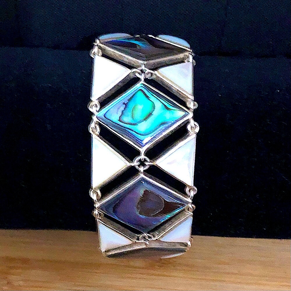 $82 Estate Designer Marked Mother of Pearl & Abalone Bracelet  925 THAILAND